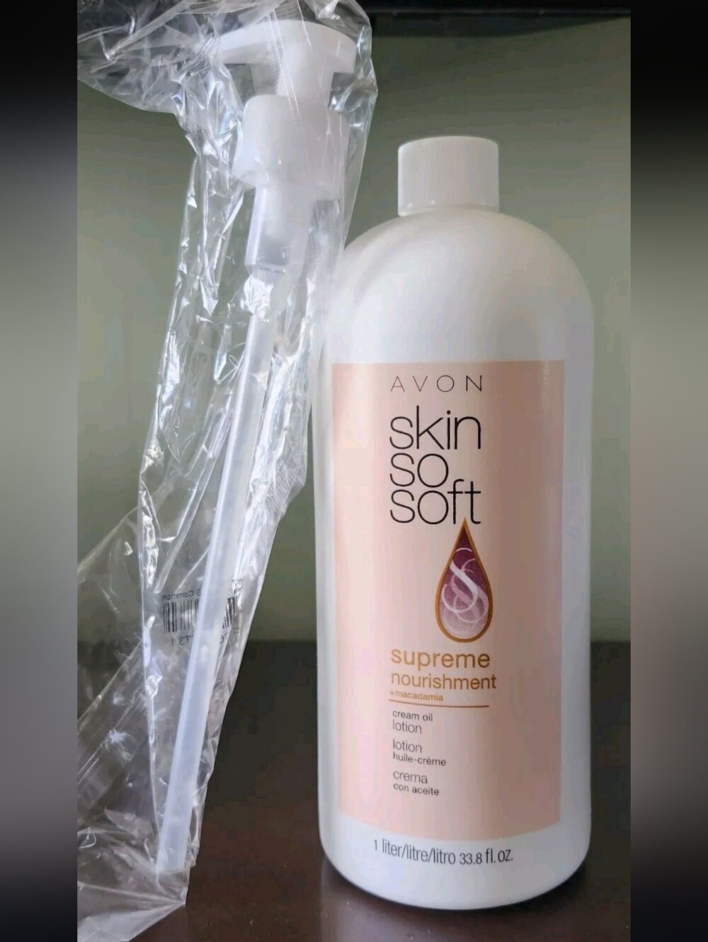 Avon Skin So Soft Supreme Nourishment Cream Lotion Large 33.8oz Bottle With Pump